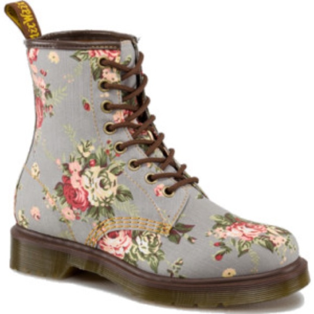 NEW Dr. Martens Castel GREY VICTORIAN FLOWERS